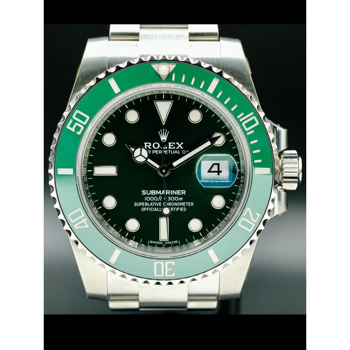 Rolex Submariner Date Green Dial 40mm "Hulk" 210009N30898 40 mm kol saati