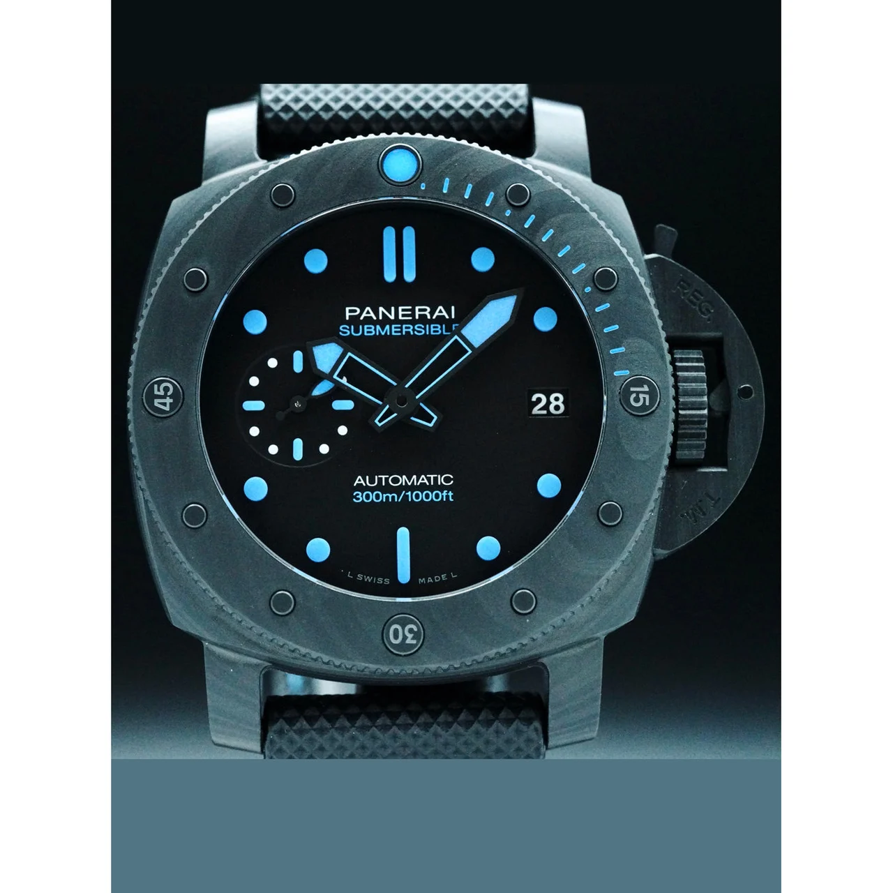 Panerai Submersible Carbontech Automatic 42mm POC210000078727 42 mm kol saati