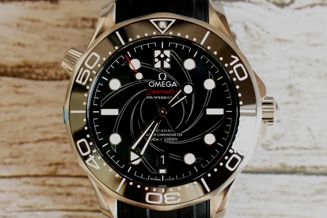 OMEGA Seamaster 210.22.42.20.01.004 kol saati