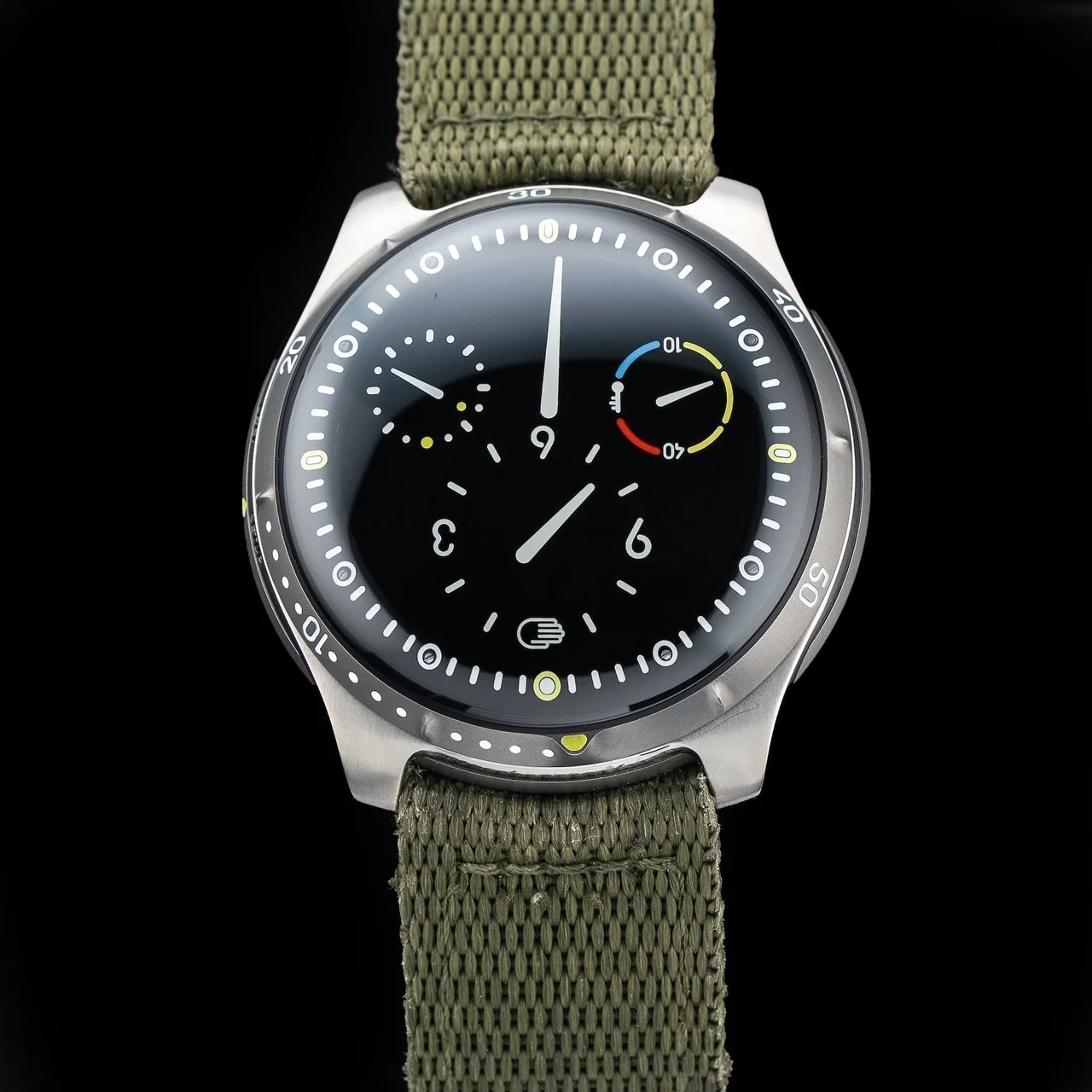 Ressence Type 5 Black POC210009N33093 kol saati