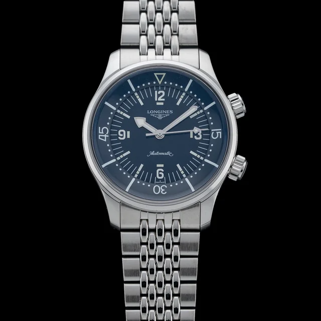 Longines Legend Diver 39mm Blue Dial on Bracelet NAP210009N10033 kol saati