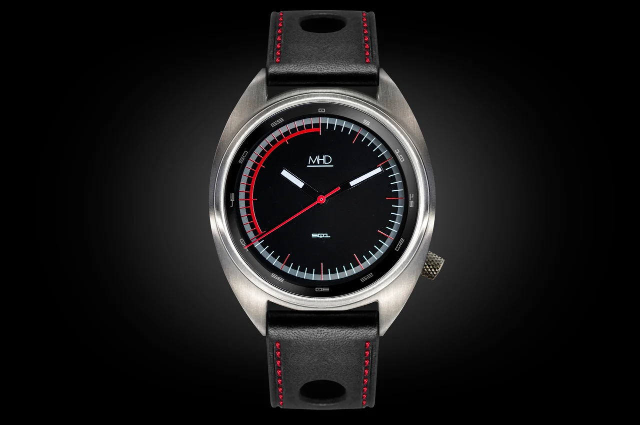 MHD Watches MHD Watches sq 42 mm kol saati