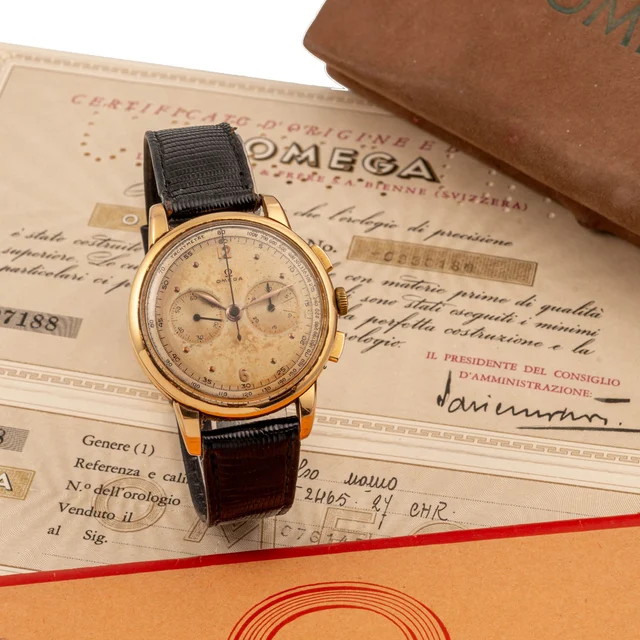 OMEGA OMEGA, REF. OT. 2465, OVERSIZE CHRONOGRAPH, TWO-TONE DIAL, YELLOW GOLD, ORIGINAL BOX