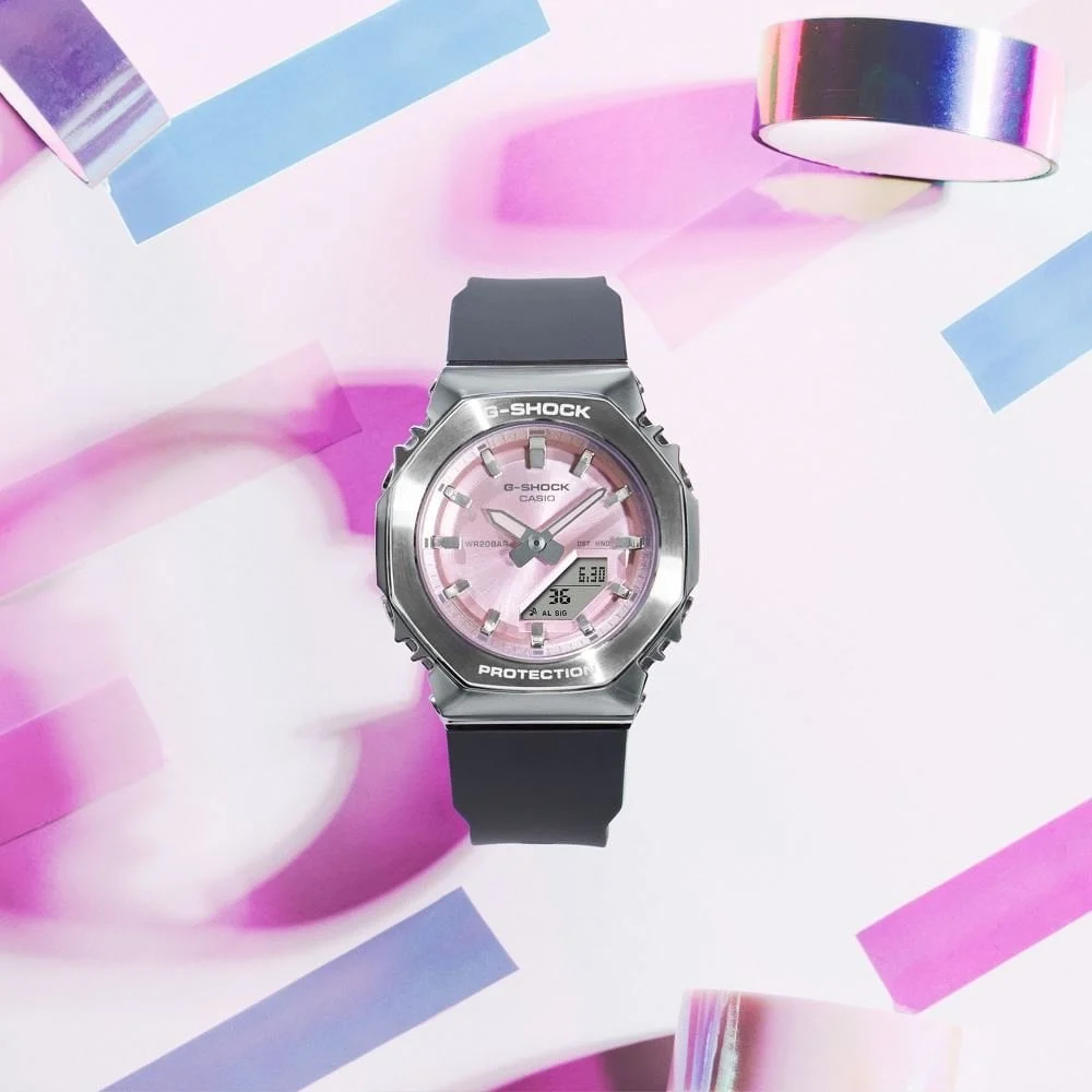 Casio G-shock G-shock Women GM-S2110-4ADR 40.5 mm kol saati
