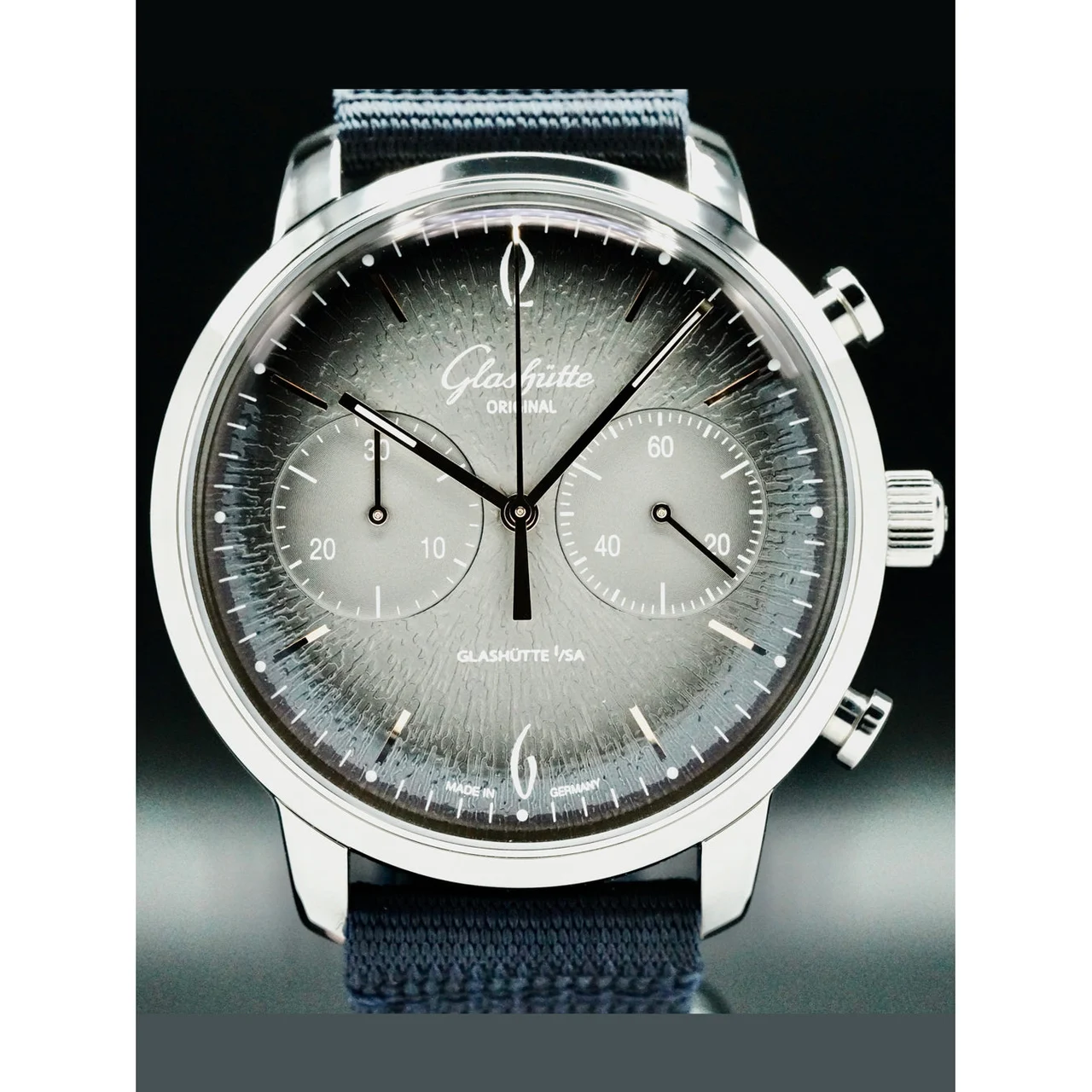 Glashutte Original Glashütte Original 1-39-34-06-22-04 Sixties Chronograph Annual Edition 210000054438 42 mm kol saati