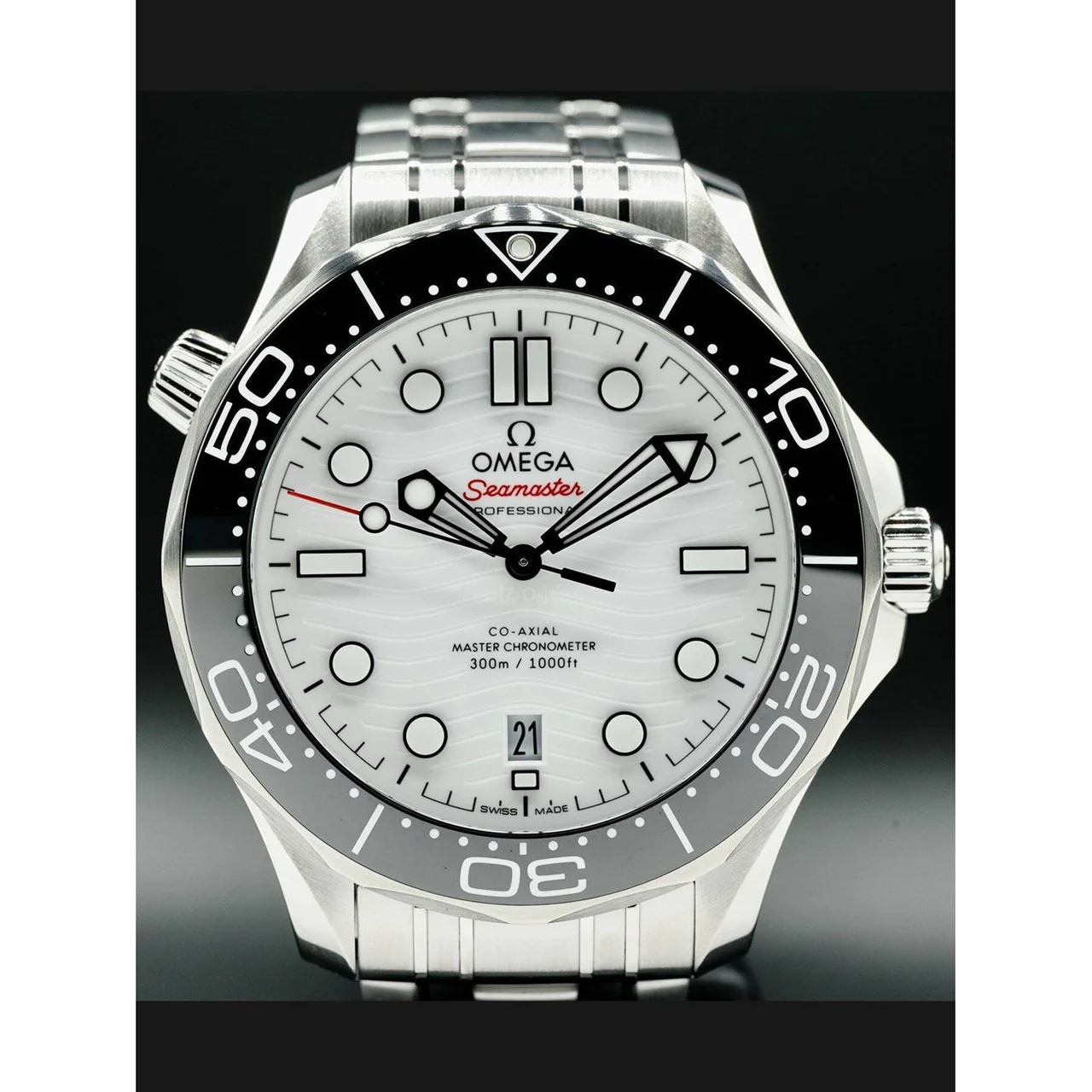 OMEGA Seamaster Diver 300m Master Chronometer 42mm 210.30.42.20.04.001 210000029564 42 mm kol saati