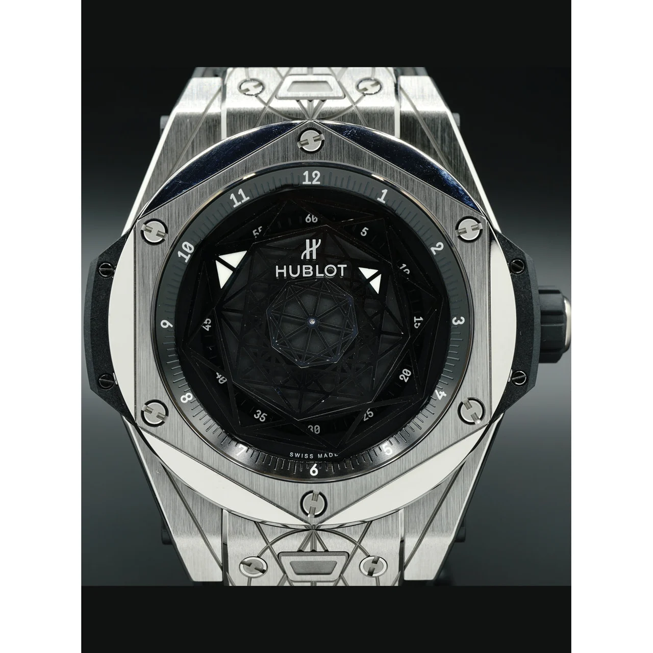 Hublot Sang Bleu Titanium 415.NX.1112.VR.MXM16 210000020600 kol saati