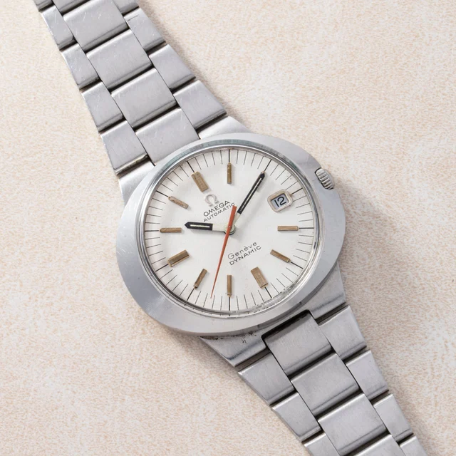 OMEGA Dynamic 40960321 kol saati