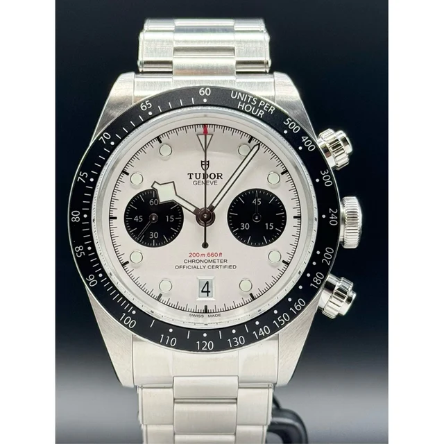 Tudor Black Bay Chrono 41mm Steel Case on Rivet Steel Bracelet 210000083556 kol saati