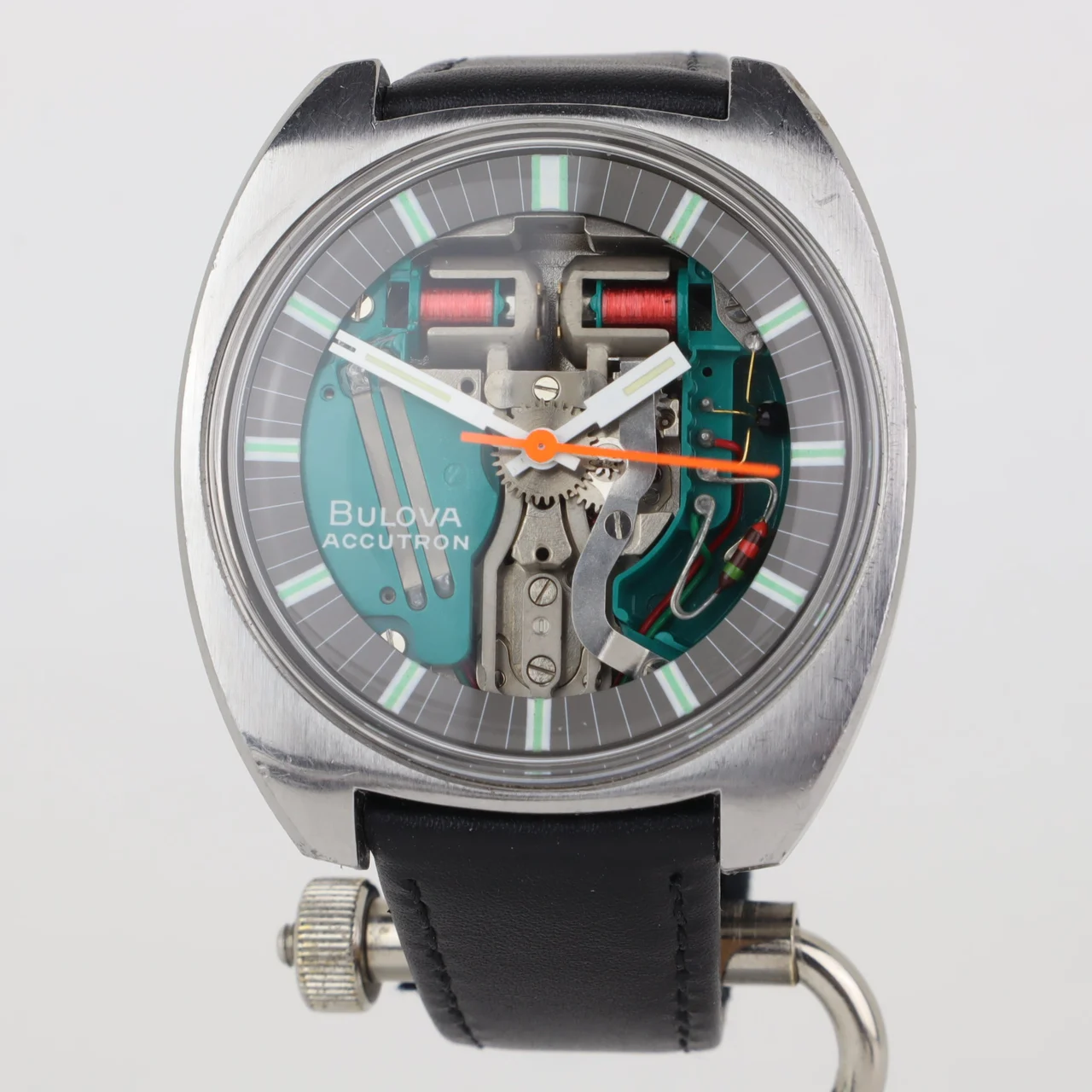 Bulova Accutron 26C007 38 mm kol saati