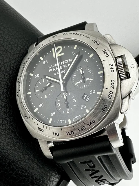 Panerai Luminor 306806867489 kol saati