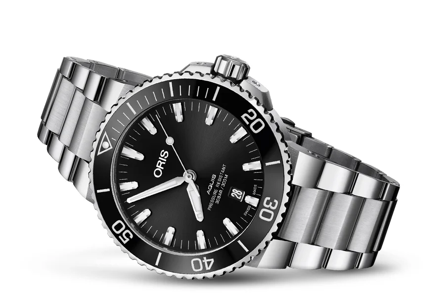Oris Aquis Date 01 733 7730 4134-07 8 24 05PEB 43.5 mm kol saati