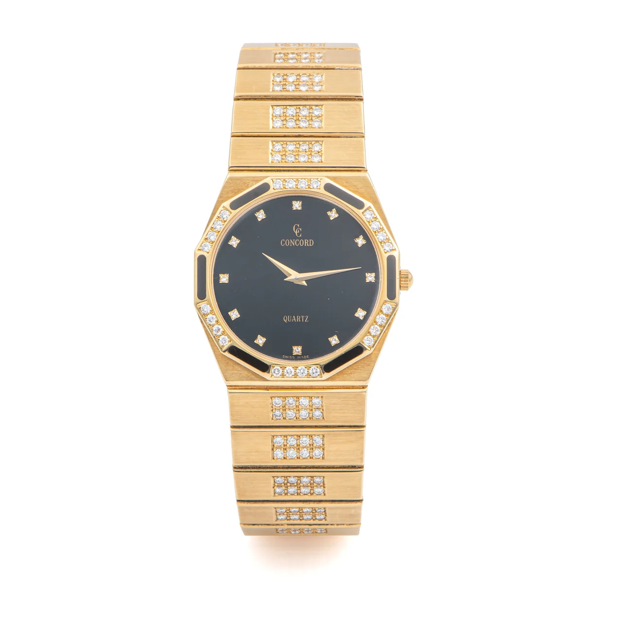 Concord Watch Ref. 51.81.115, quartz, black dial, integrated bracelet; “Mariner”; 18K yellow gold, onyx and diamonds kol saati