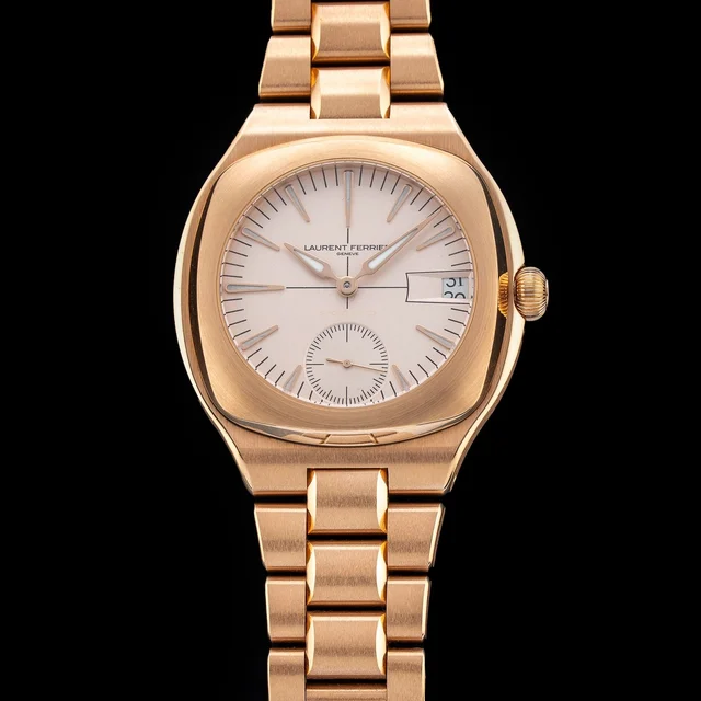 Laurent Ferrier Sport Auto 79 210009N35042 kol saati