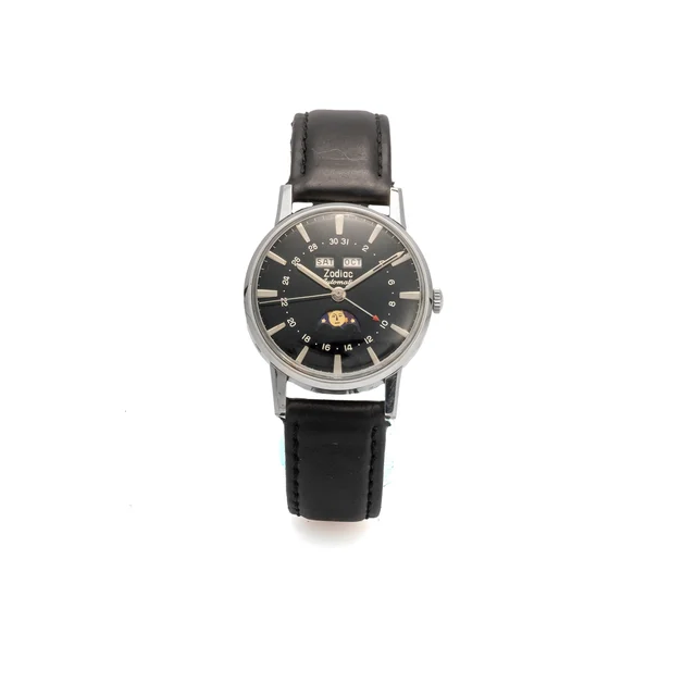 Zodiac ZODIAC, REF. 742-908, TRIPLE DATE CALENDAR, BLACK DIAL, STEEL kol saati
