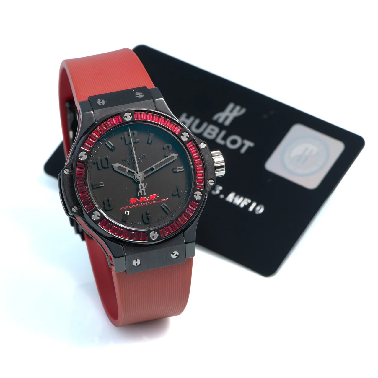 Hublot Switzerland 361.CR.1110.RR.1913.A kol saati