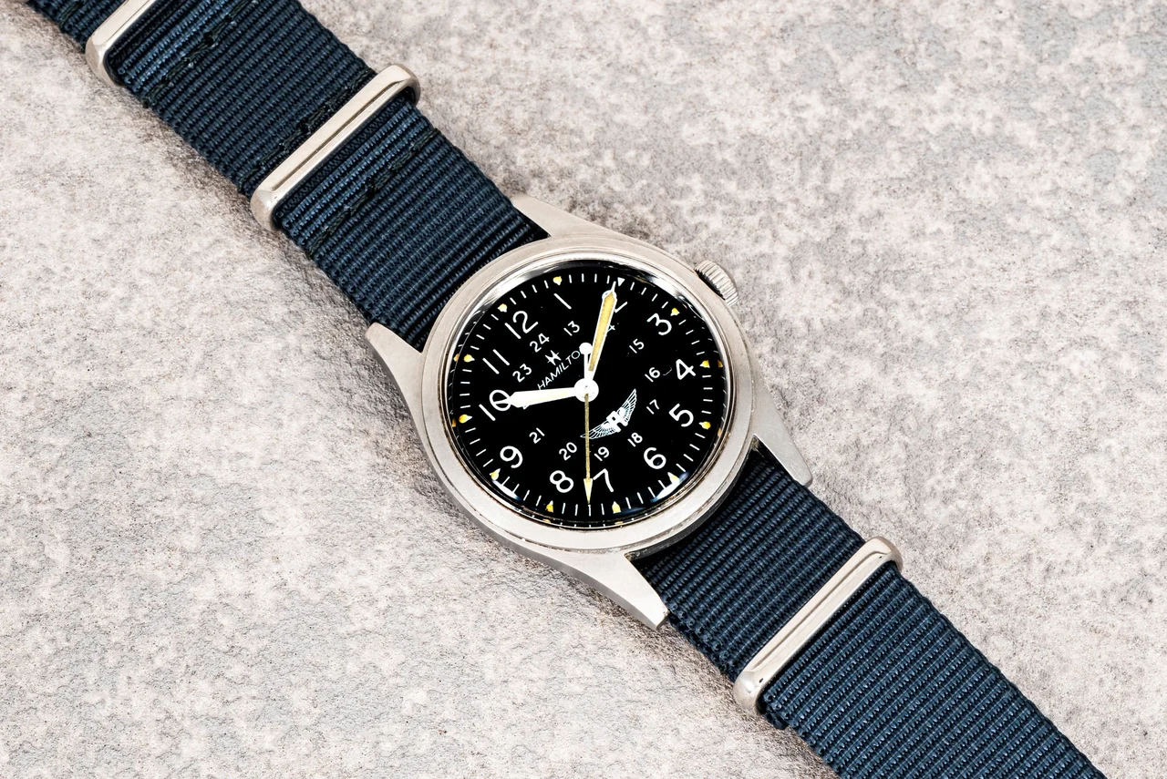 Hamilton Khaki Field 40990346 34 mm kol saati