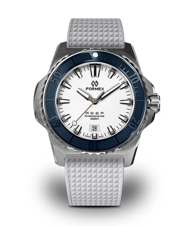 Formex Reef 2200.1.6313.900 42 mm kol saati
