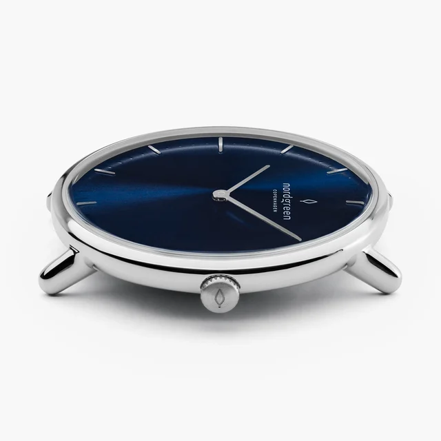 Nordgreen Native 32mm - Silver - Navy Dial WATCHNR32SIN kol saati