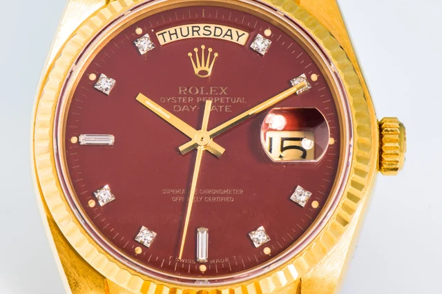 Day-Date Ref. 18038, Stella, yellow gold kol saati