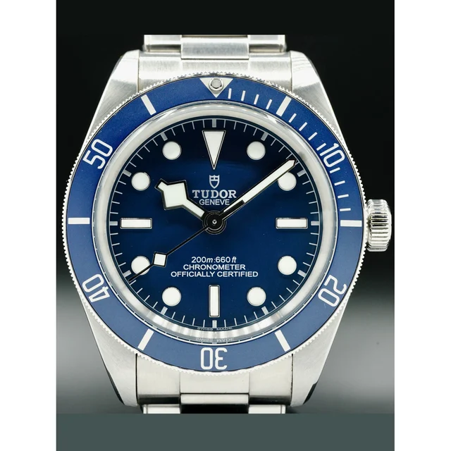Tudor Black Bay 58 Blue Dial on Bracelet 210000074580 kol saati