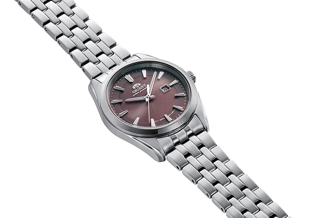 Orient Stretto solar-powered RA-WG0603R kol saati