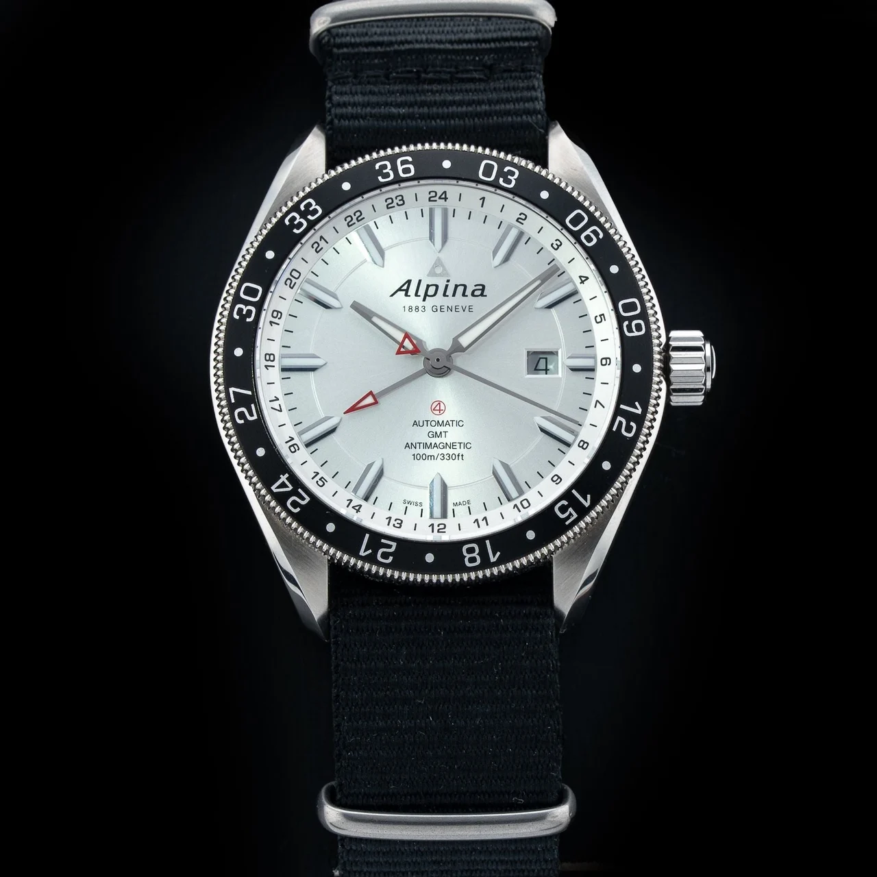 ALPINA Alpiner 4 GMT 210009N34636 44 mm kol saati
