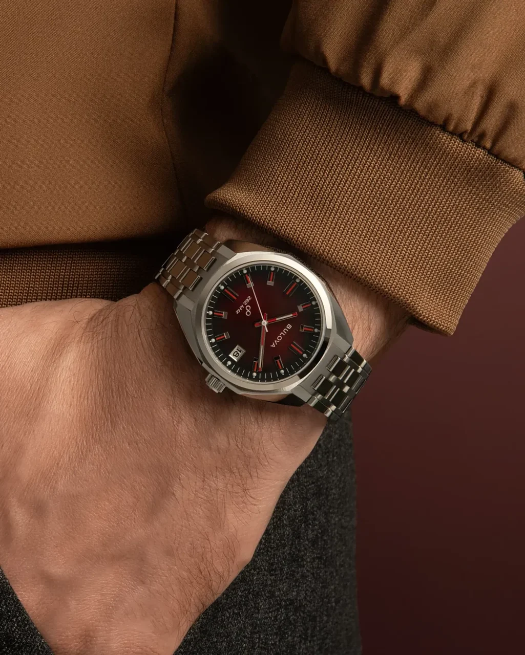 Bulova Jet Star 96B401 40 mm kol saati