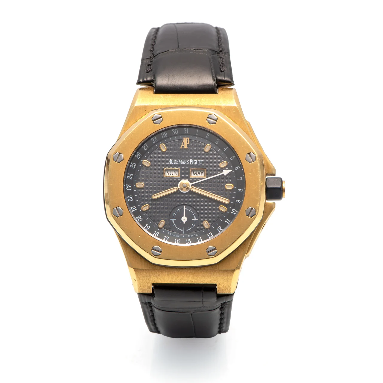 Audemars Piguet AUDEMARS PIGUET, REF. 25808, ROYAL OAK OFFSHORE, TRIPLE DATE, YELLOW GOLD kol saati
