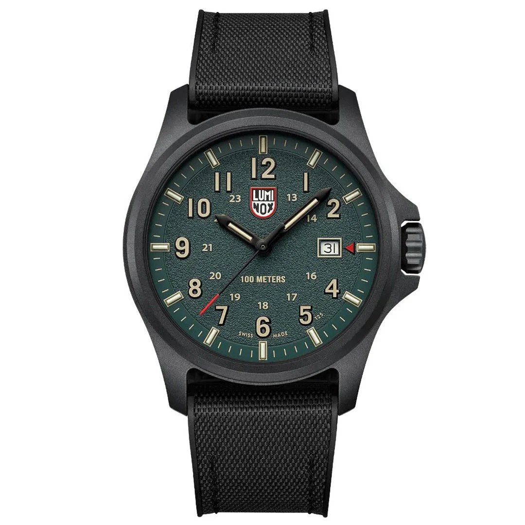 Luminox Atacama XL.1977 43 mm kol saati