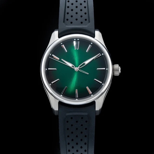 H. Moser & Cie. - Moser & Cie. Pioneer Centre Seconds Cosmic Green 3201-1201 210009N36405