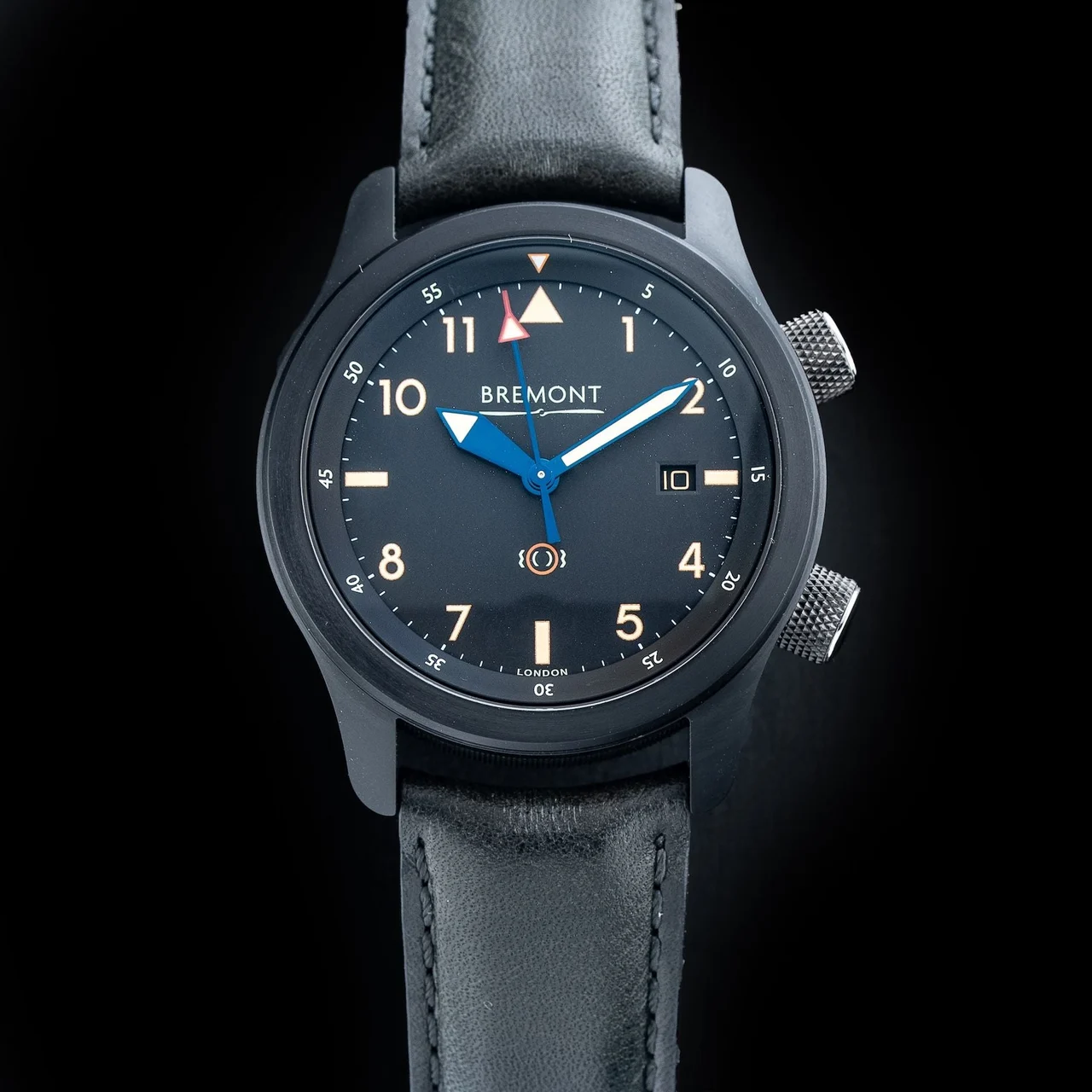Bremont Jet Pilot Watch 210009N34360 43 mm kol saati
