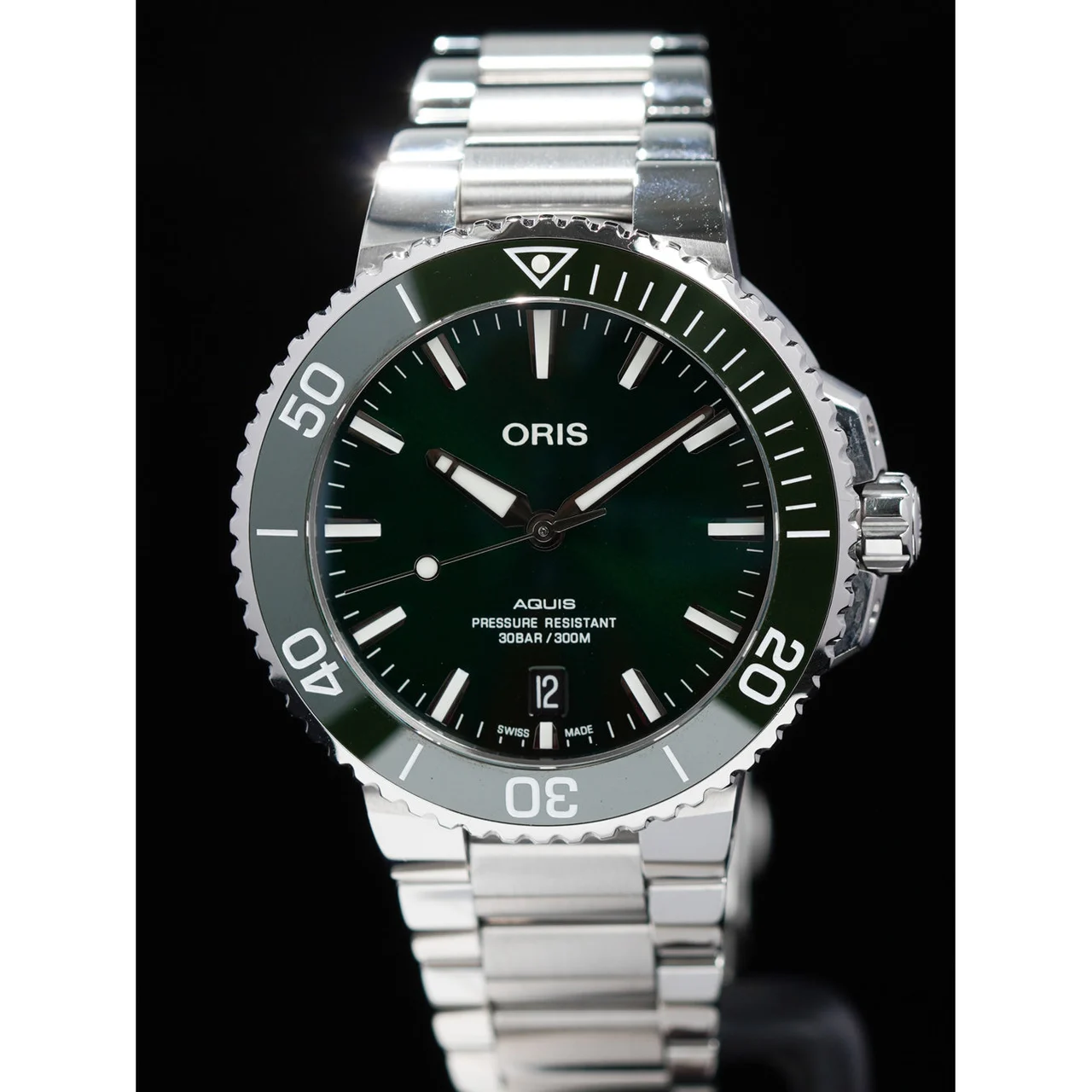 Oris Aquis Date 01 733 7732 4157 210009N31773 kol saati