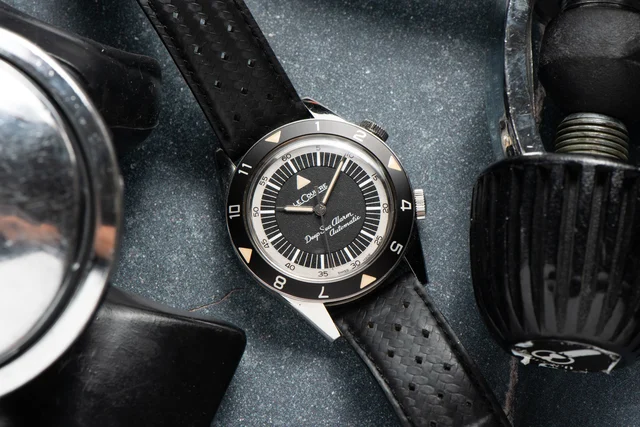 Jaeger-Lecoultre Memovox 40980055 kol saati
