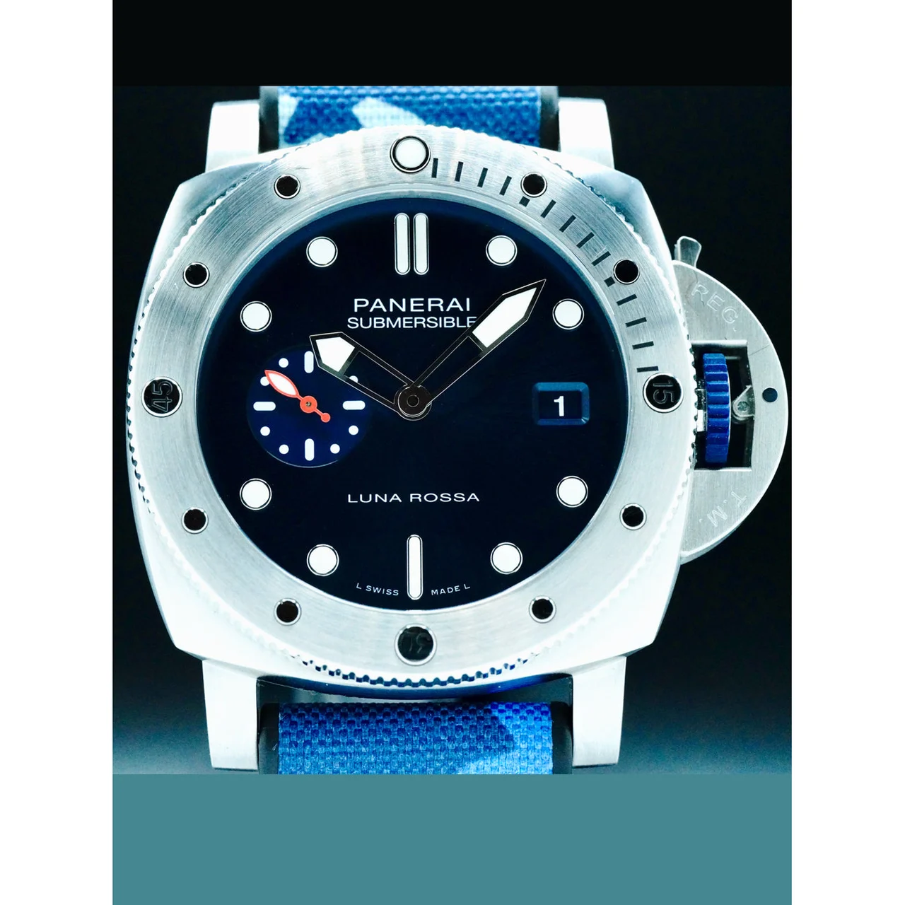 Panerai Submersible Luna Rossa 210000079293 42 mm kol saati