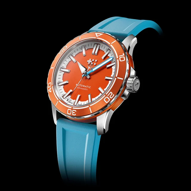 Christopher Ward Trident Reef C60-41A3H31S0OO0-B0 kol saati
