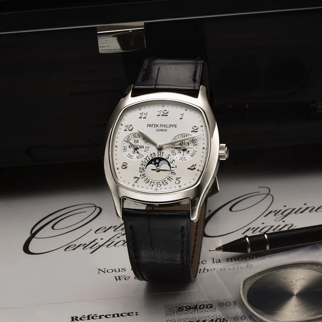 Patek Philippe PATEK PHILIPPE REF. 5940 PERPETUAL CALENDAR AUTOMATIC WHITE GOLD kol saati