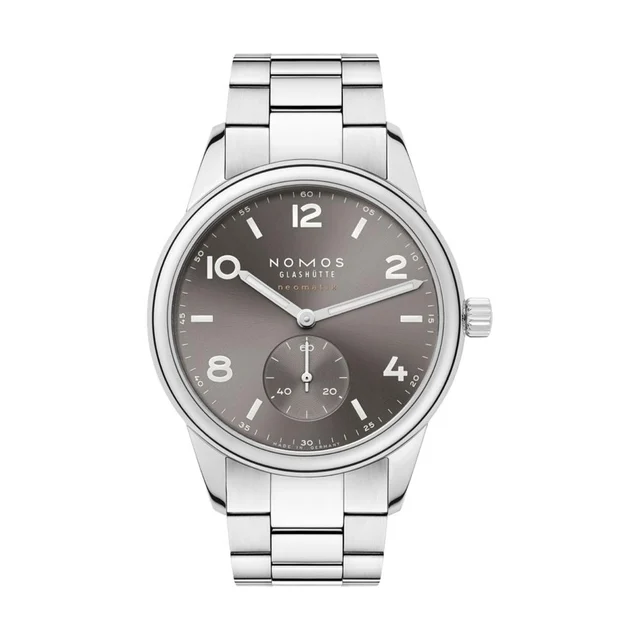 NOMOS Glashütte Club Sport Neomatik Smoke 39mm - Grey on Bracelet 764 kol saati