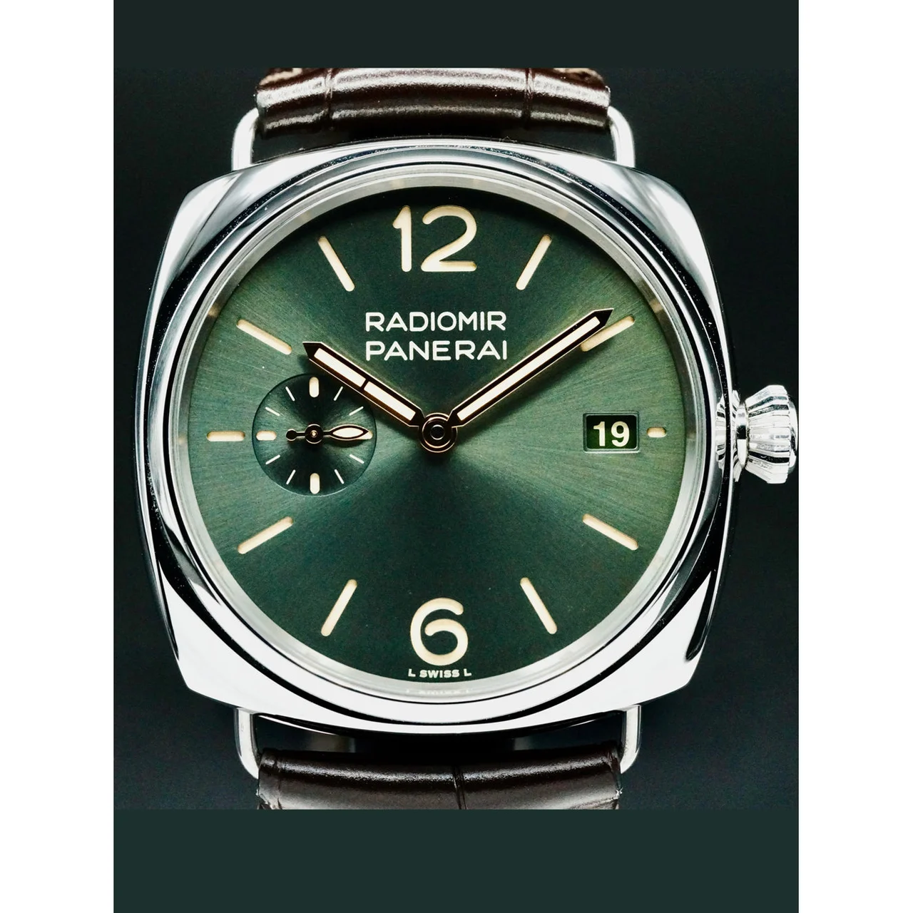 Panerai Radiomir Quaranta POC210000062164 40 mm kol saati