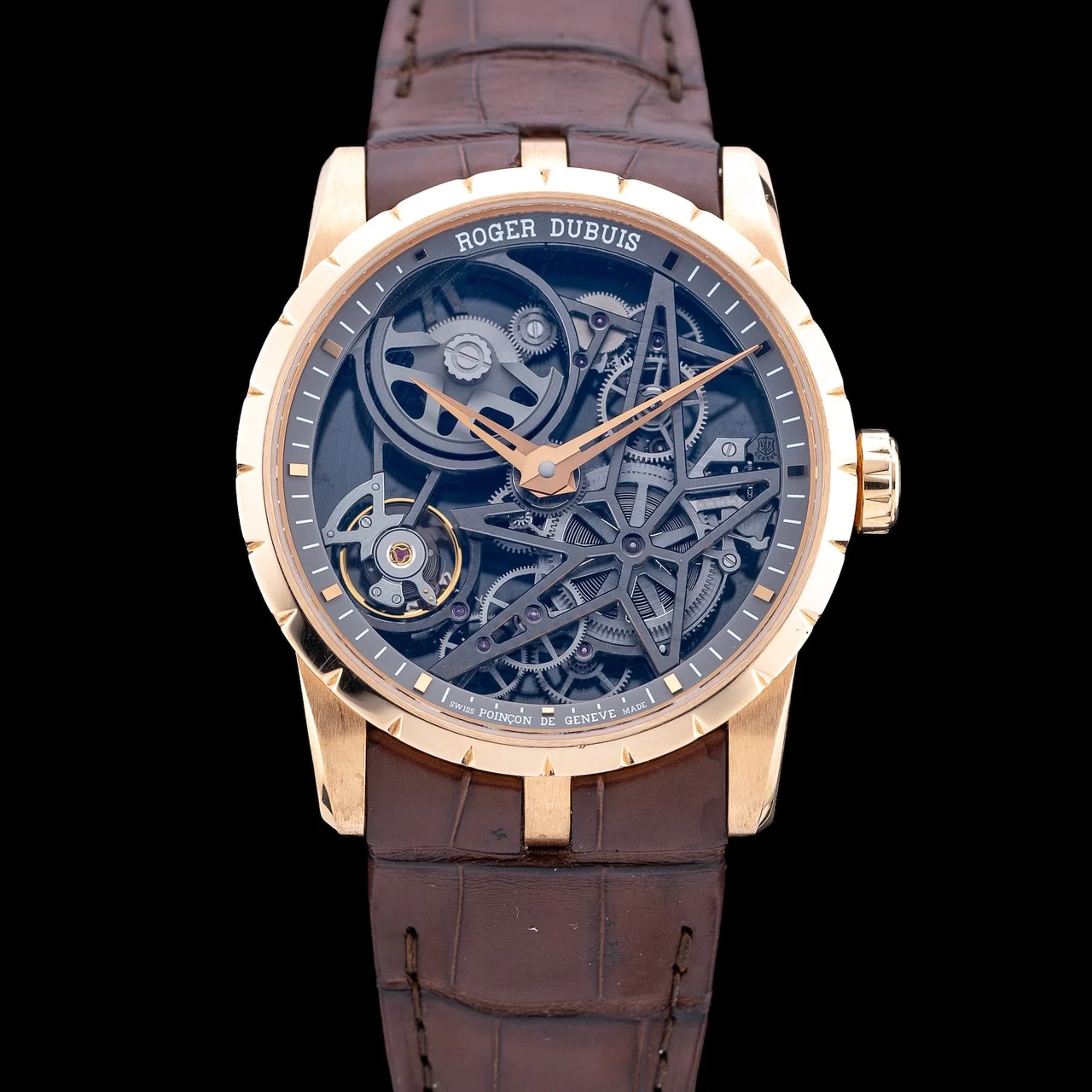 Roger Dubuis Excalibur Pink Gold 210009N43346 42 mm kol saati
