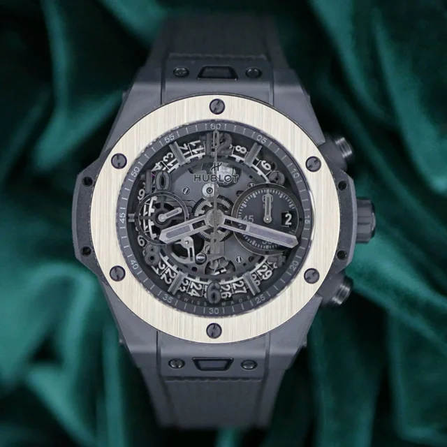 Hublot Unico “Ledger” Limited Edition of 50 42MM Black Ceram kol saati